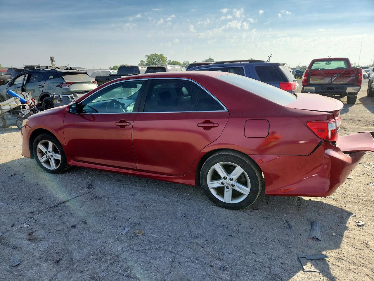 2012 Toyota Camry Se - Image 2