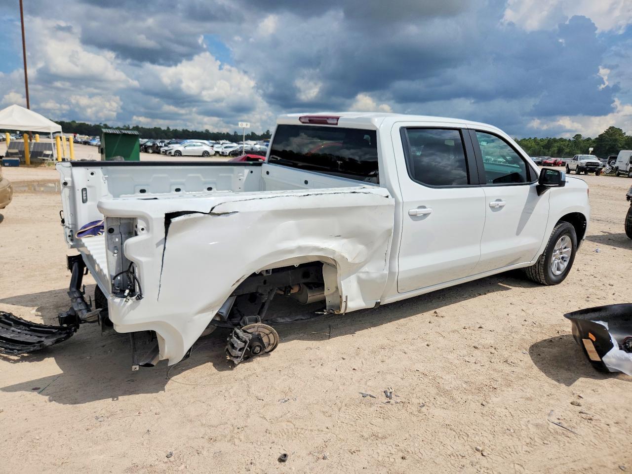 2024 Chevrolet Silverado C1500 Lt - Image 3