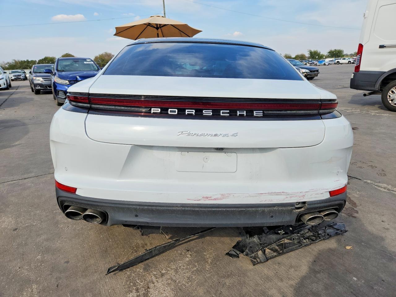 2025 Porsche Panamera Base - Image 6
