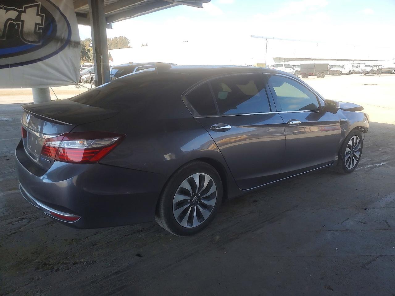 2017 Honda Accord Hybrid Exl - Фото 3