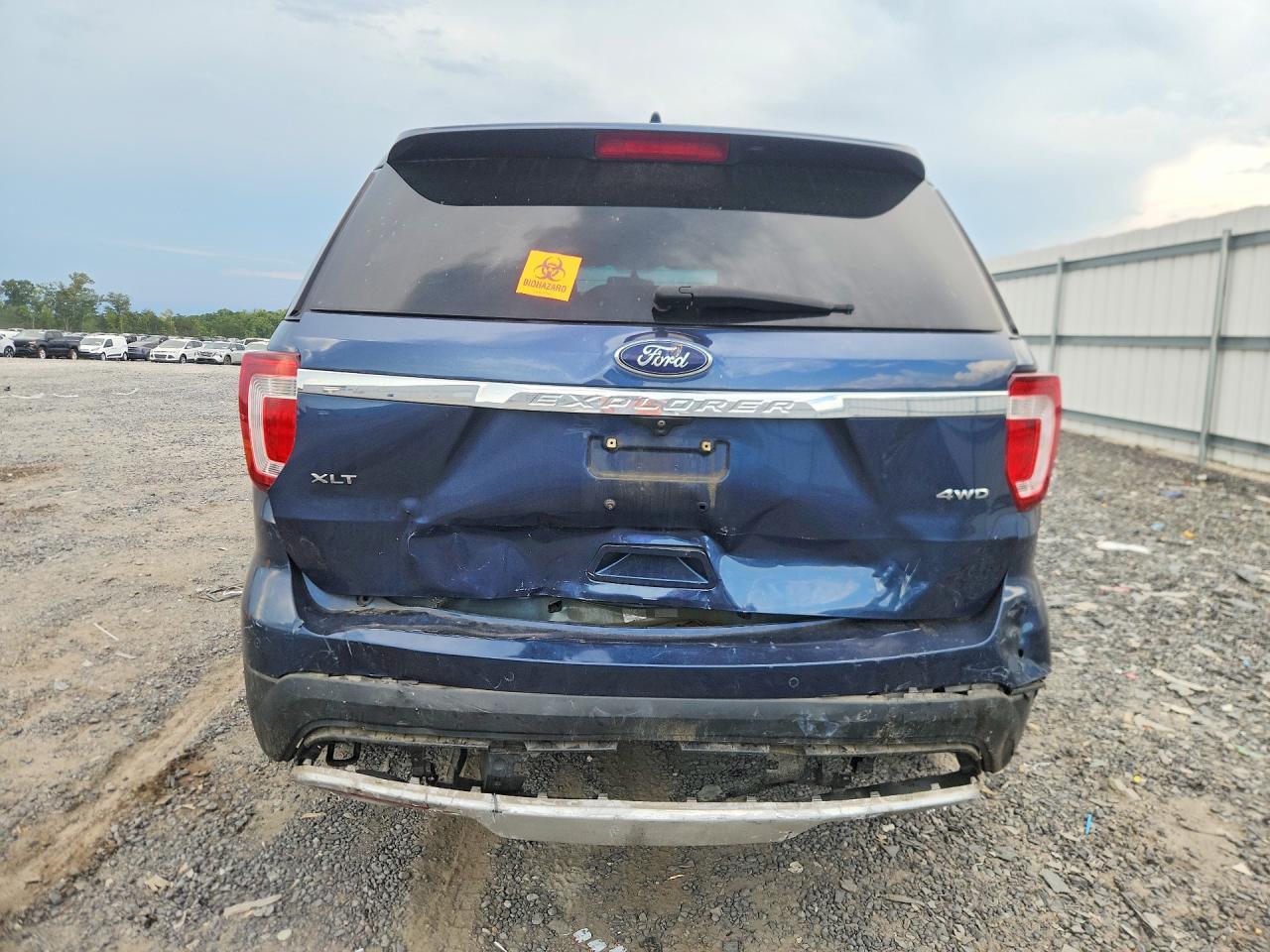 2016 Ford Explorer Xlt - Image 6