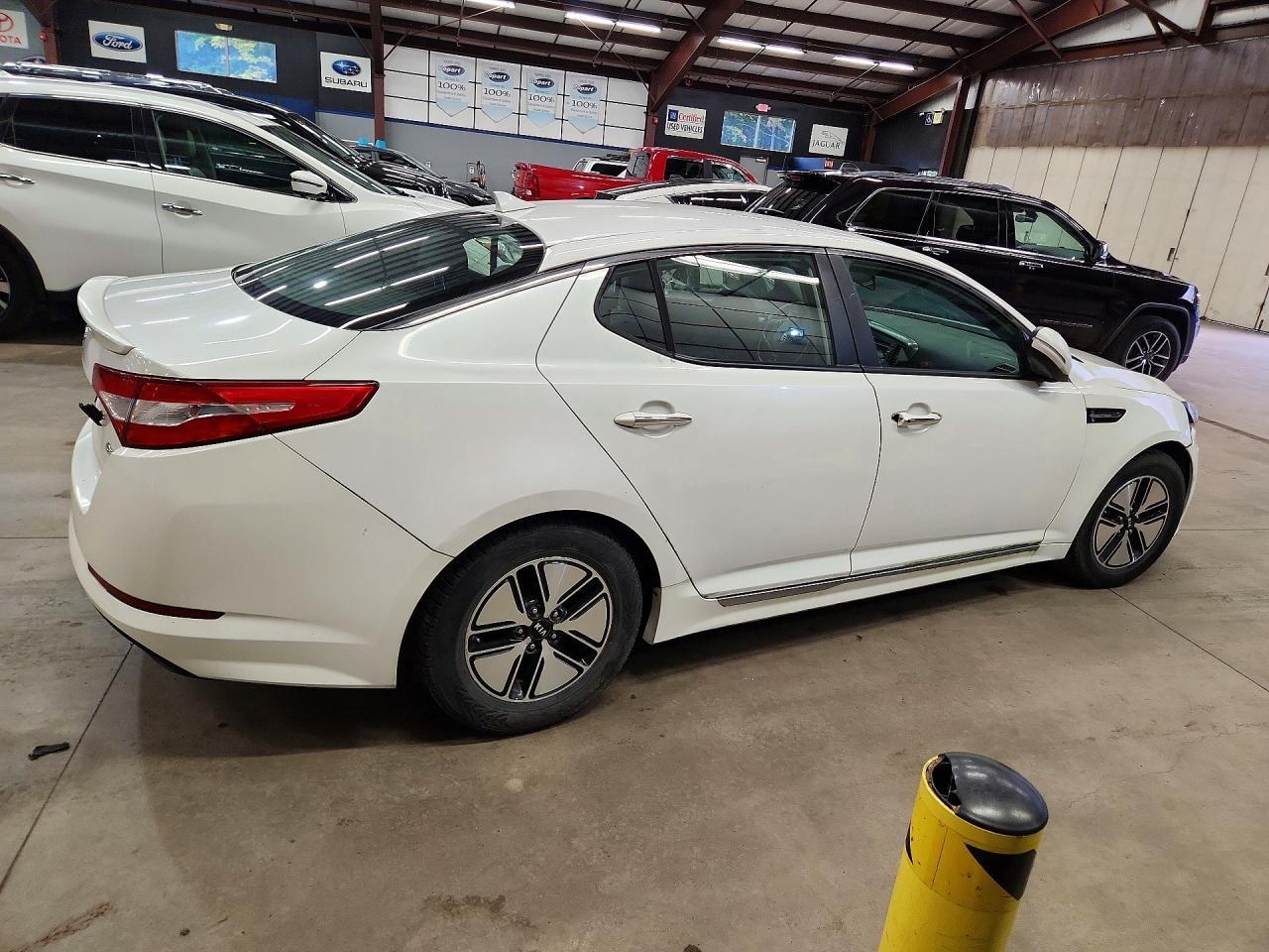 2012 Kia Optima Hybrid Lx - Фото 3