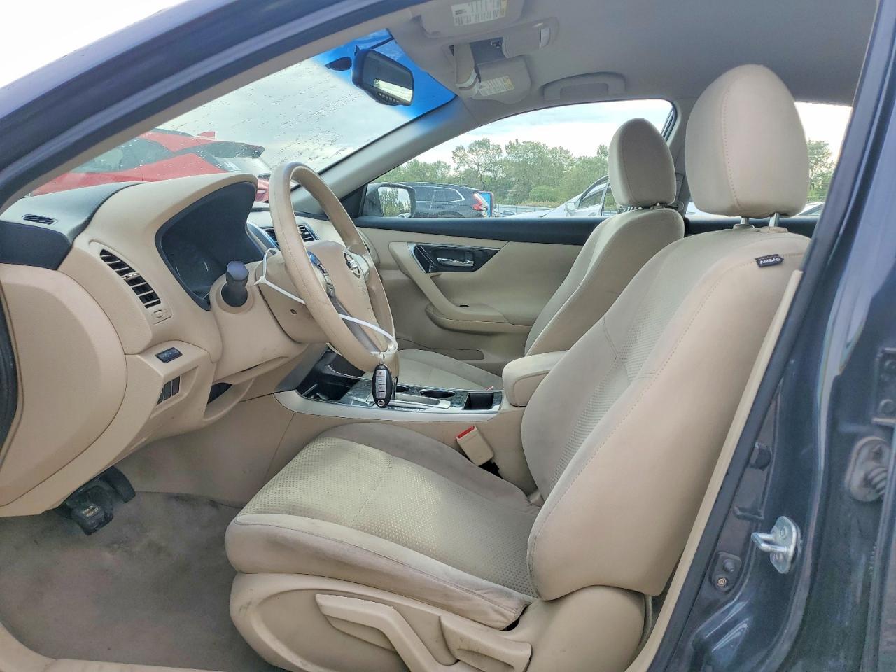 2014 Nissan Altima 2.5 - Image 7