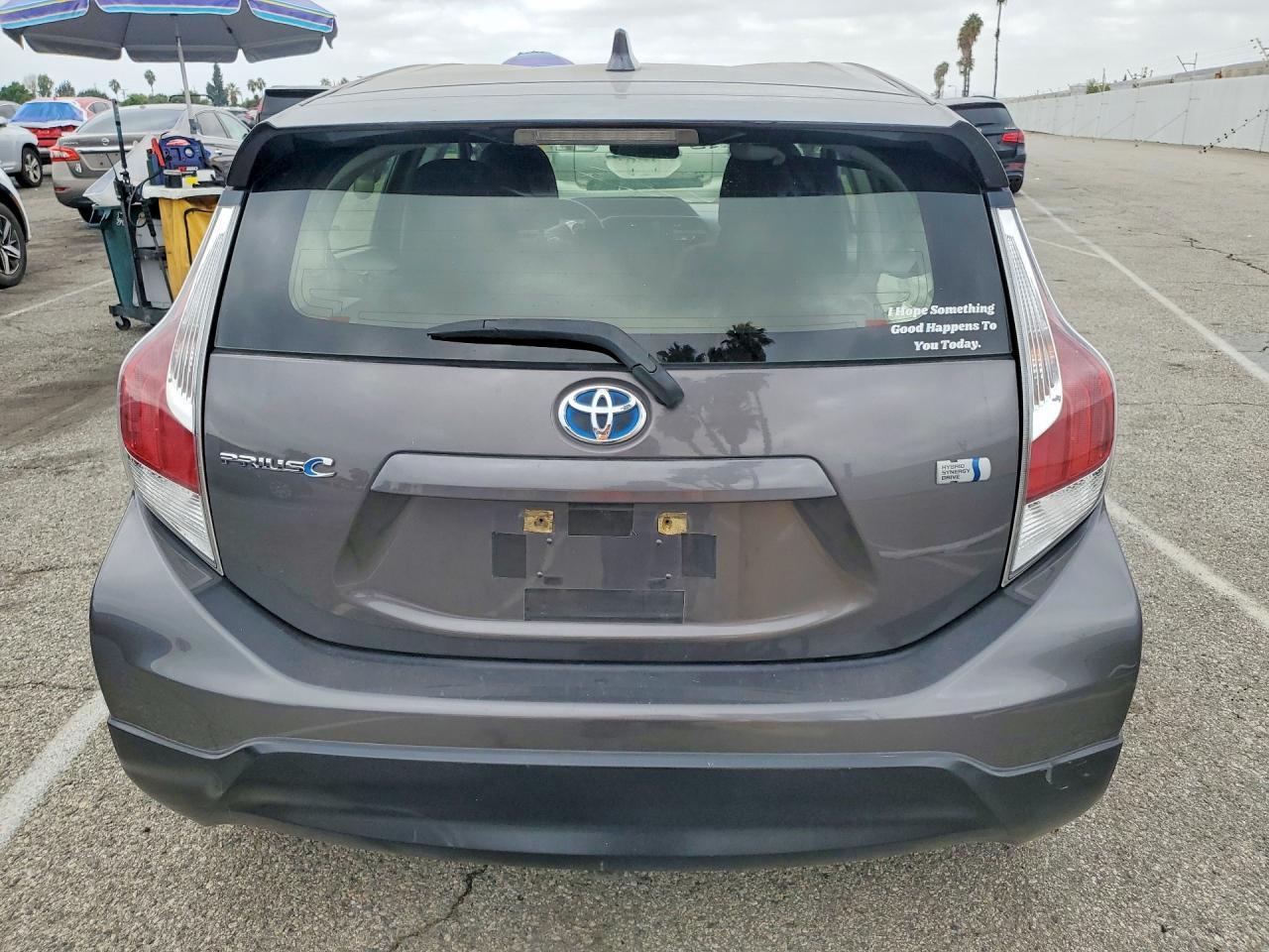 2017 Toyota Prius C Two - Фото 6