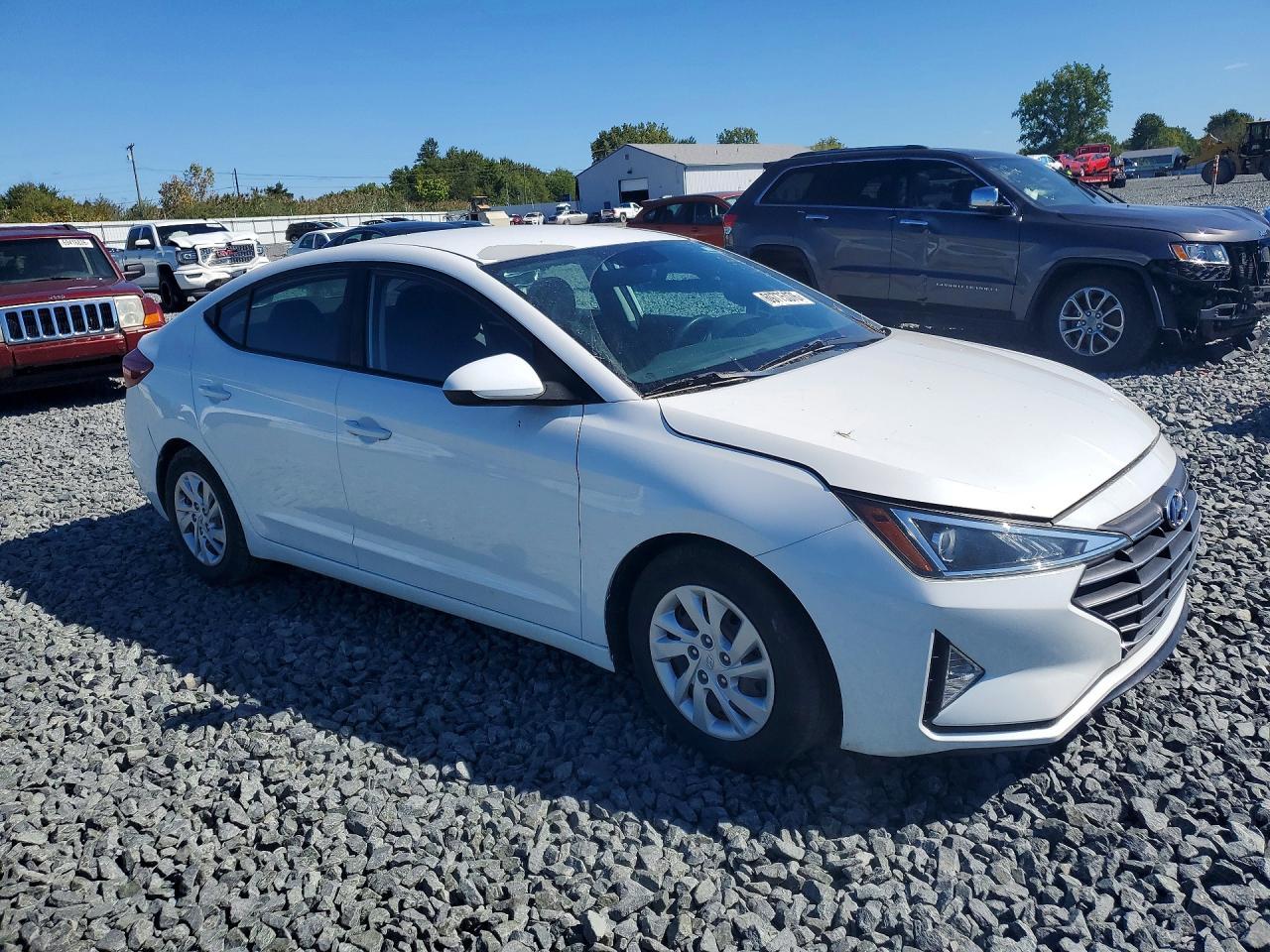 2019 Hyundai Elantra Se - Фото 4