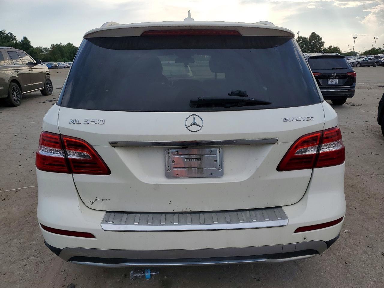 2012 Mercedes-Benz Ml 350 Bluetec - Image 6