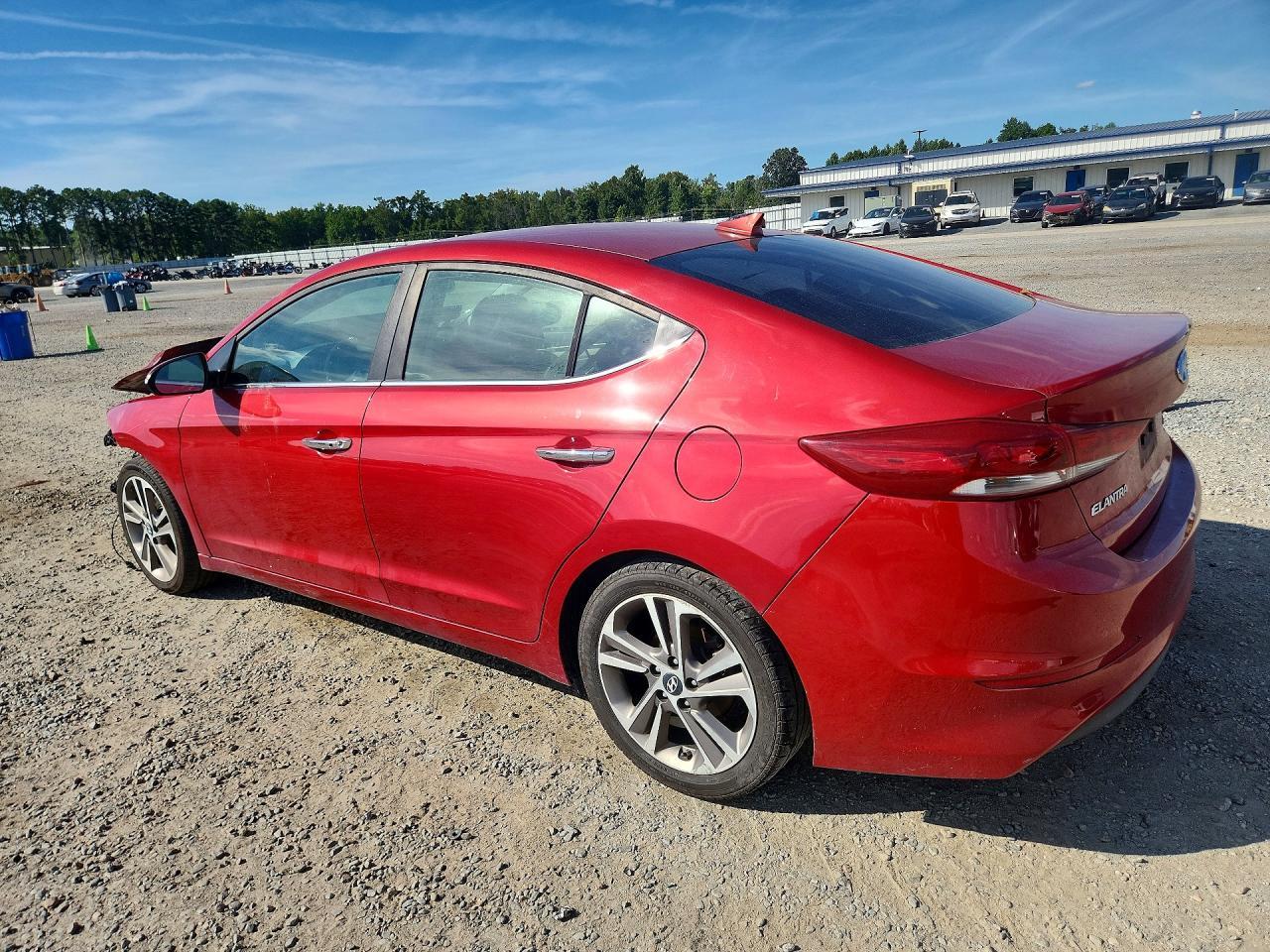 2017 Hyundai Elantra Limited - Image 2