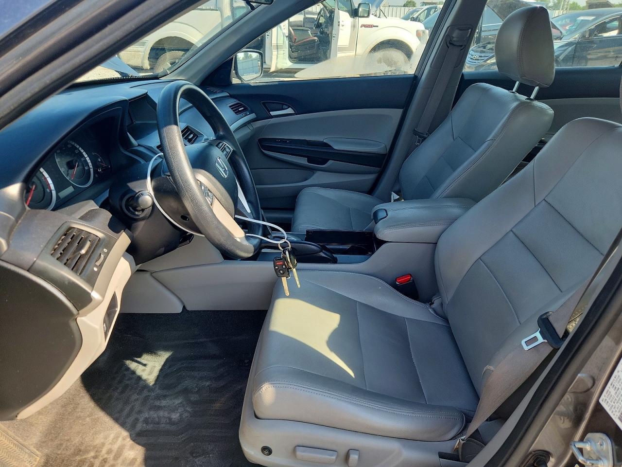 2011 Honda Accord Lxp - Фото 7