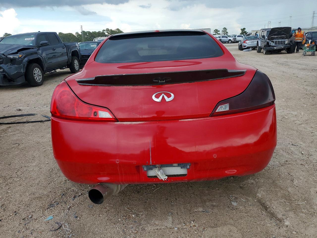 2012 Infiniti G37 Base - Image 6