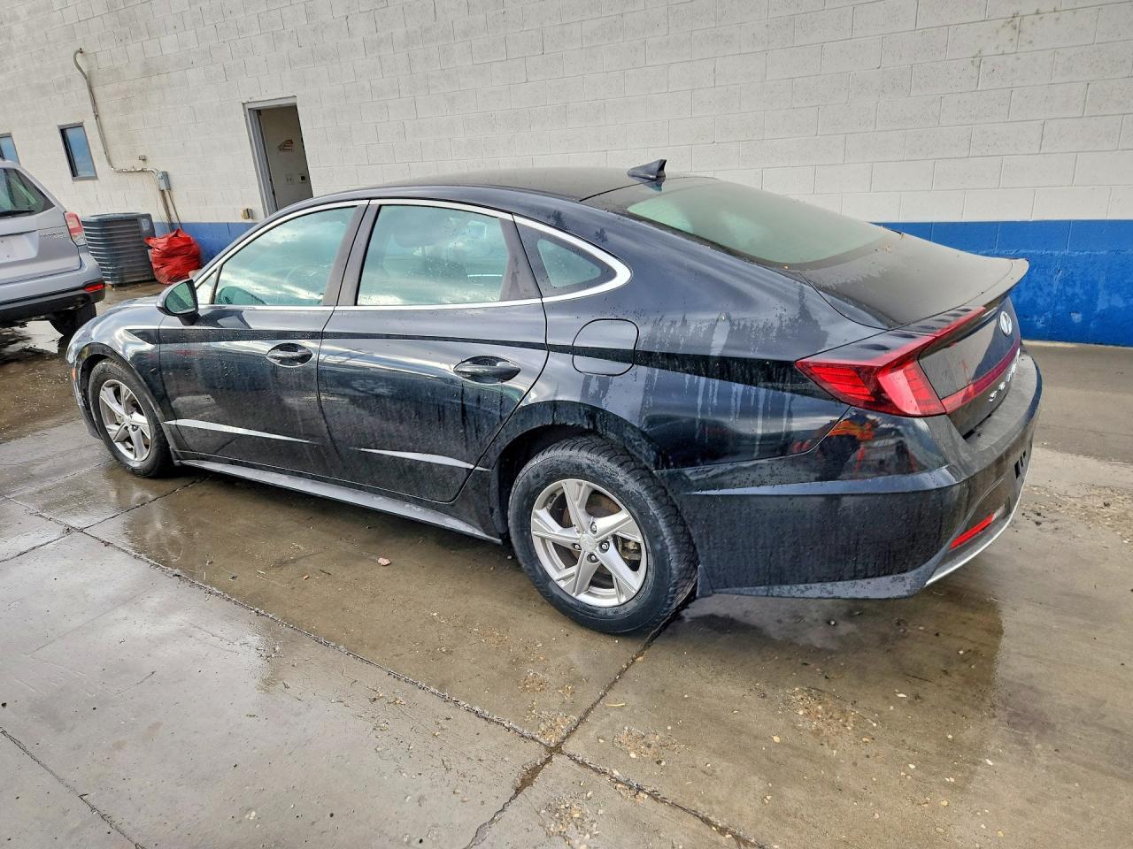 2021 Hyundai Sonata Se - Image 2