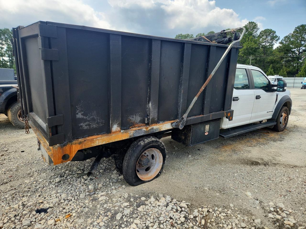 2020 Ford F550 Super Duty Dump Truck - Фото 3