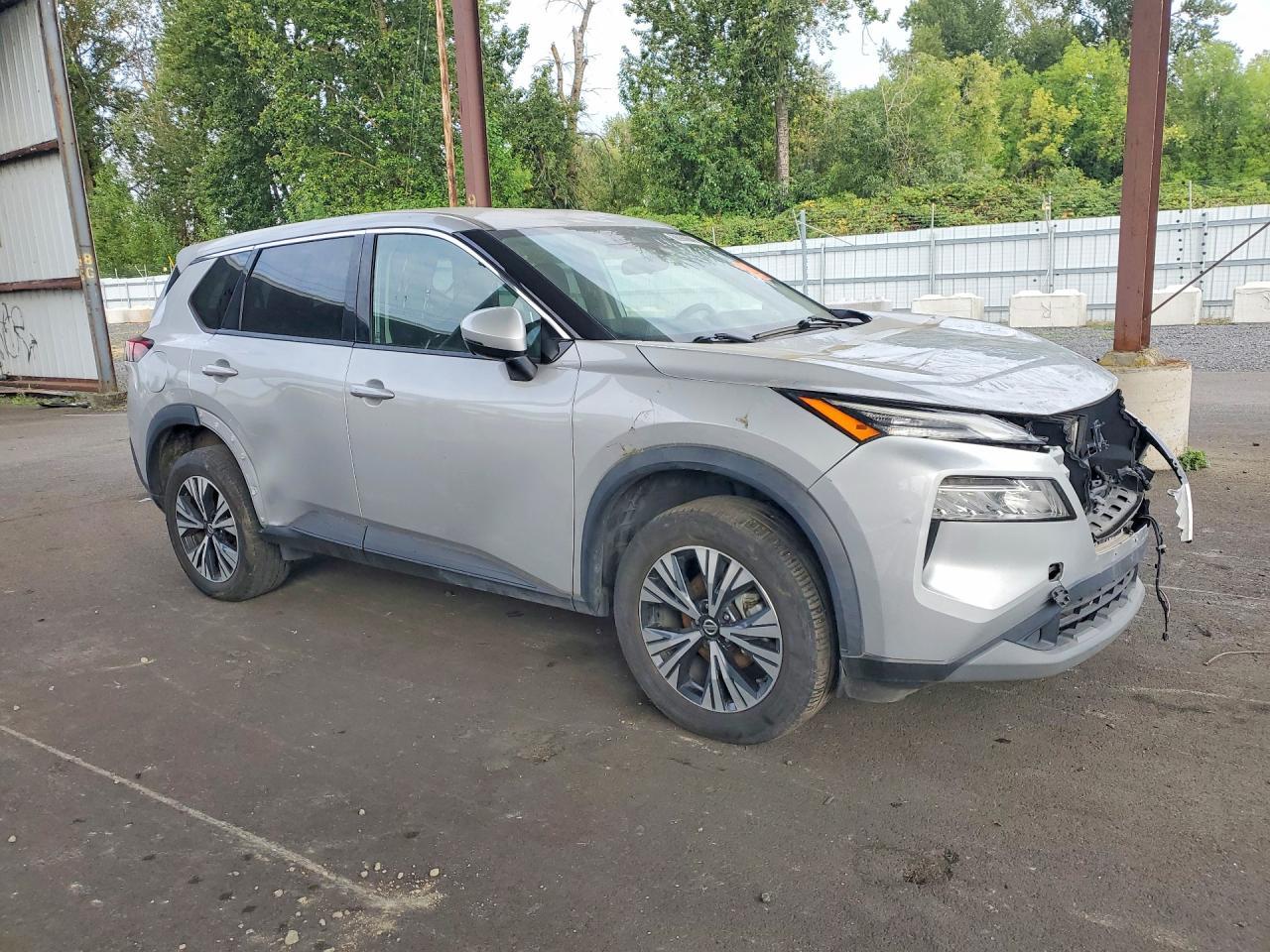 2021 Nissan Rogue Sv - Image 4