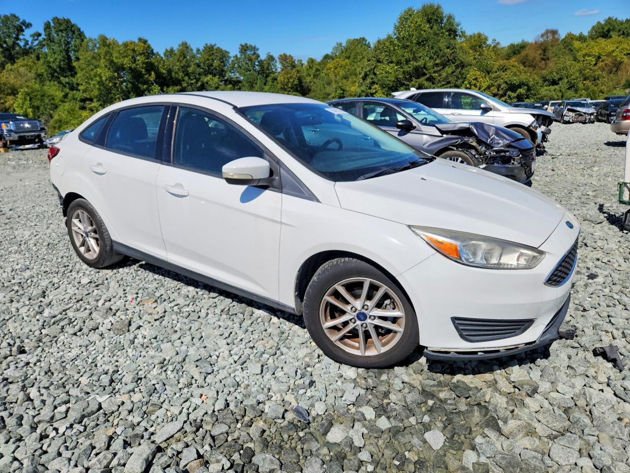 2017 Ford Focus Se - Фото 4