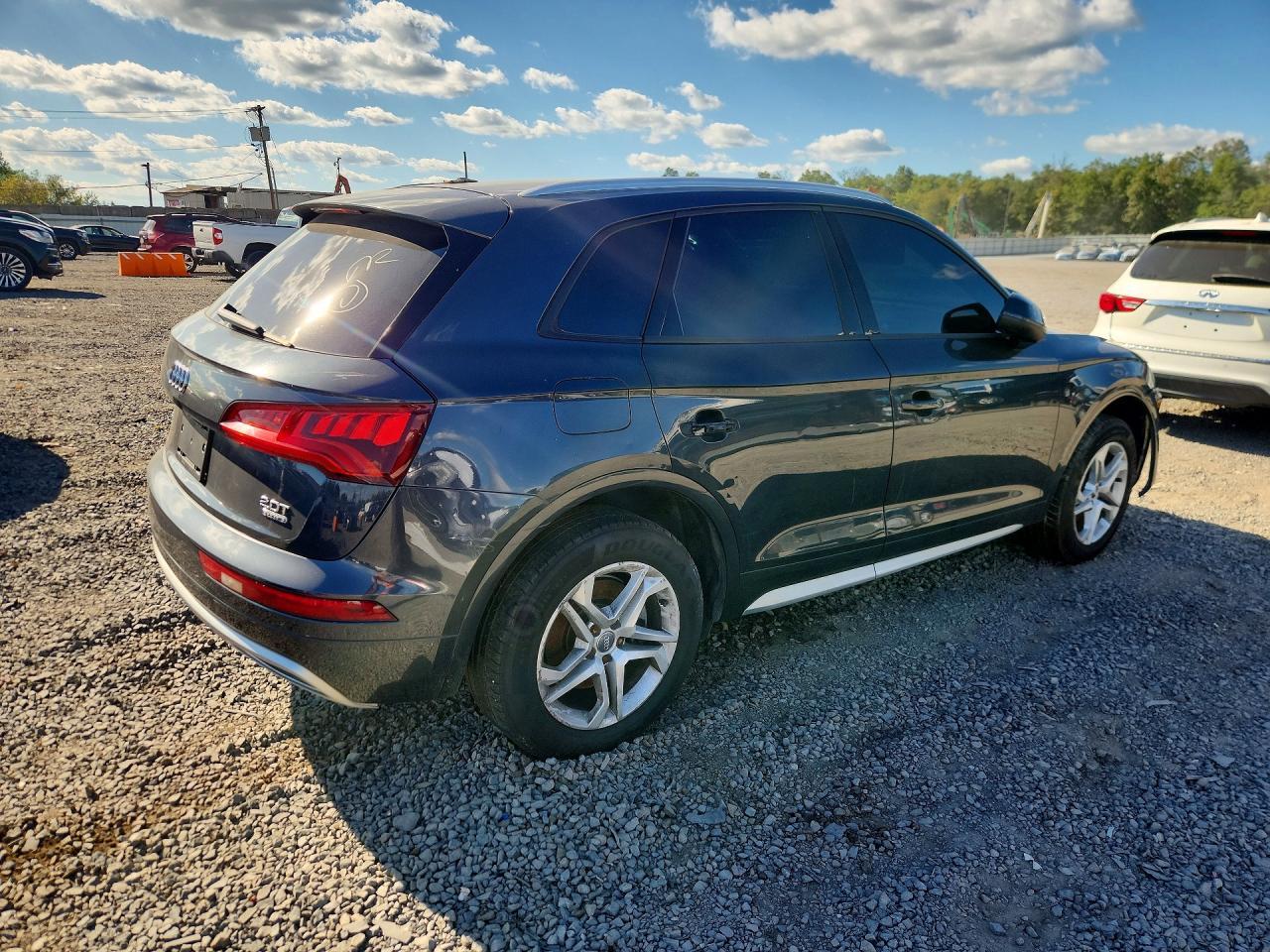 2018 Audi Q5 Premium - Фото 3