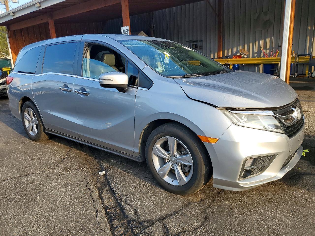 2019 Honda Odyssey Exl - Image 4