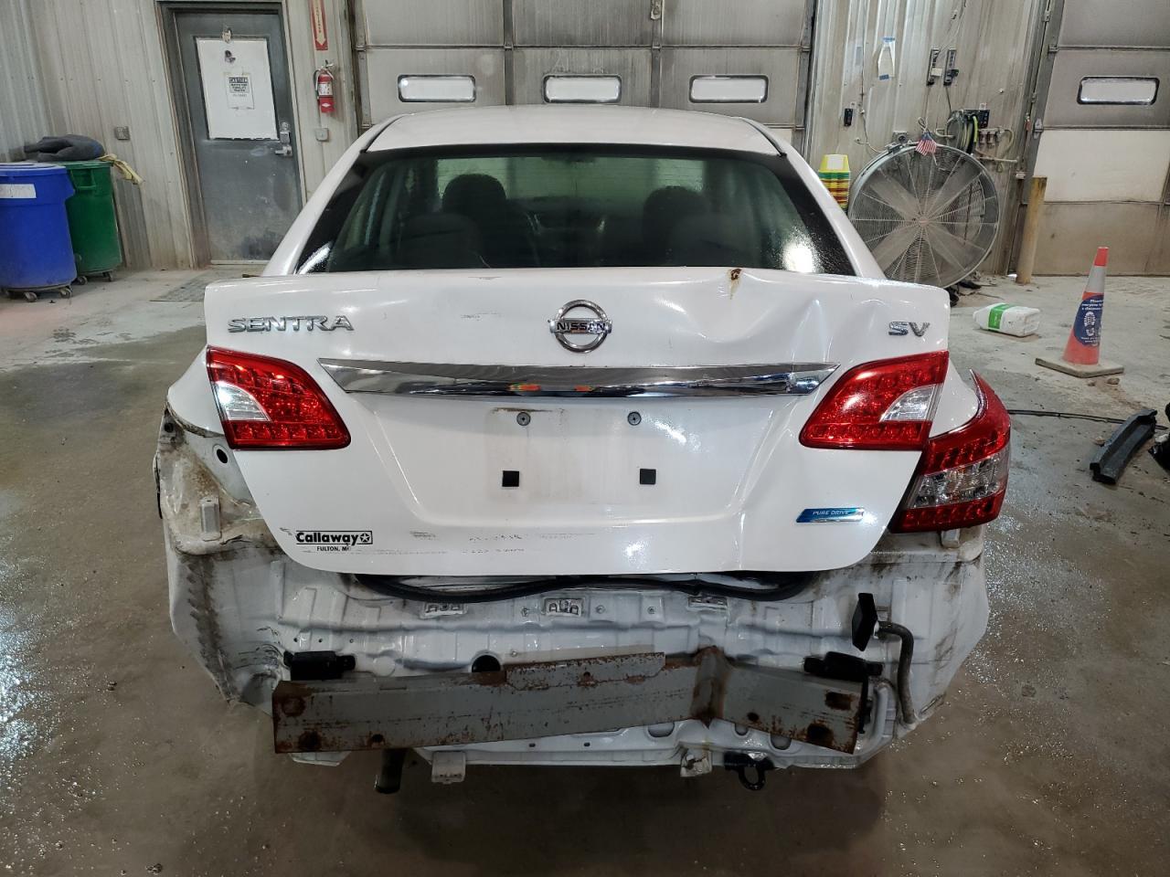 2014 Nissan Sentra S - Фото 6