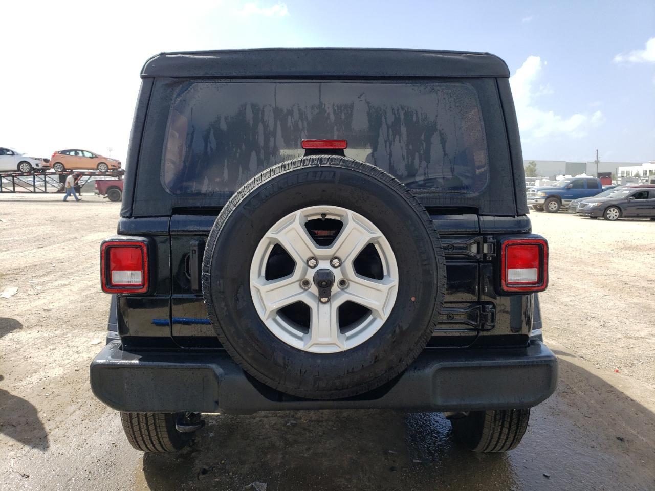 2022 Jeep Wrangler Unlimited Sport - Фото 6