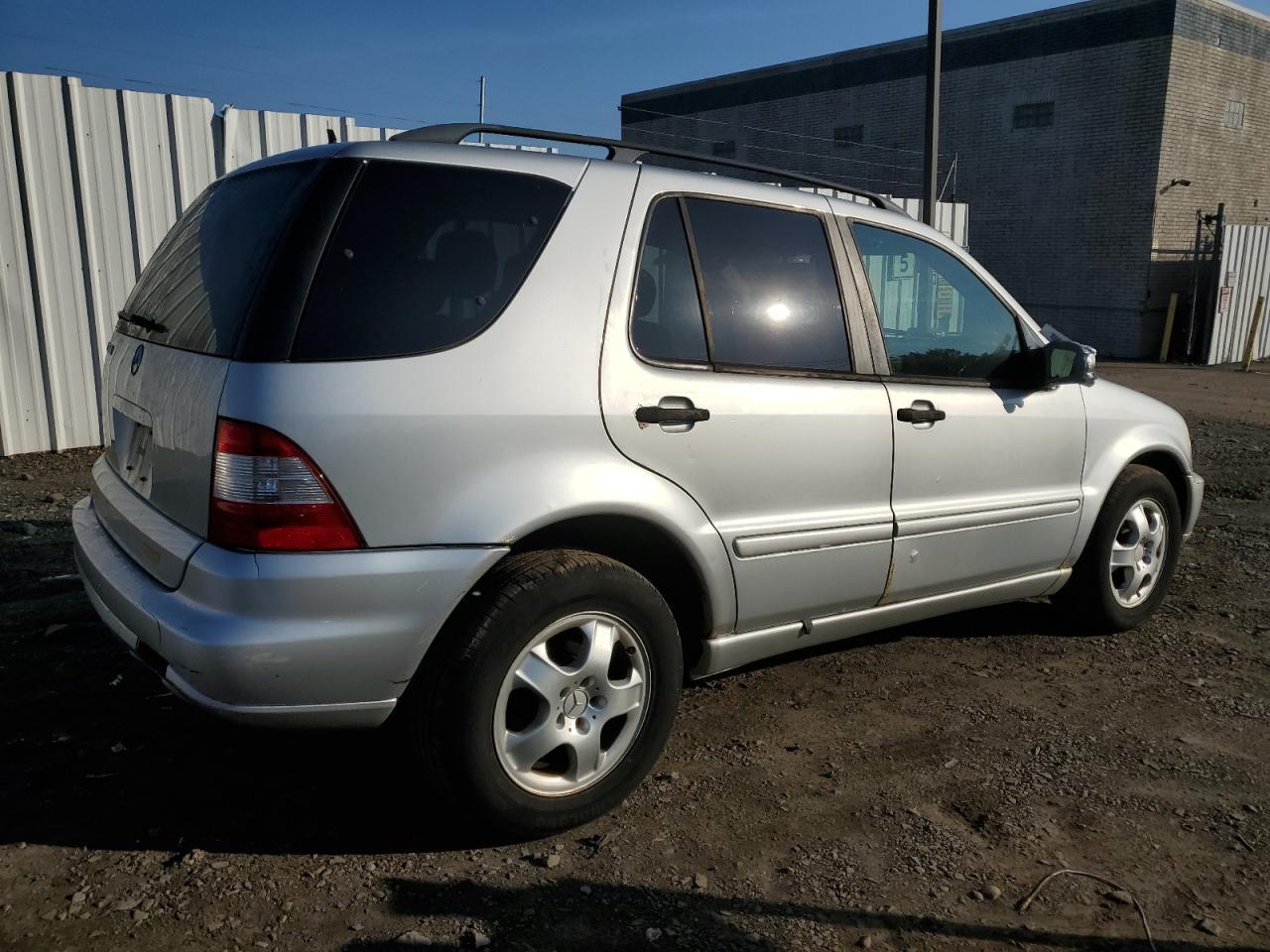 2004 Mercedes-Benz Ml 350 - Image 3
