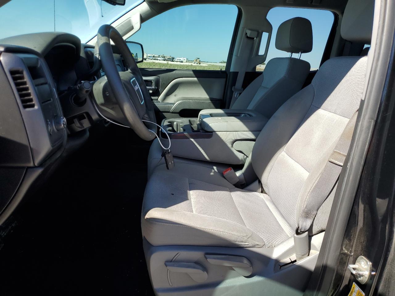 2015 GMC Sierra C1500 - Image 7