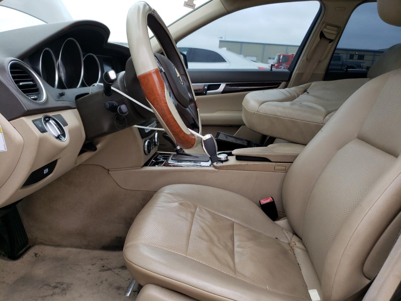2013 Mercedes-Benz C 250 - Фото 7