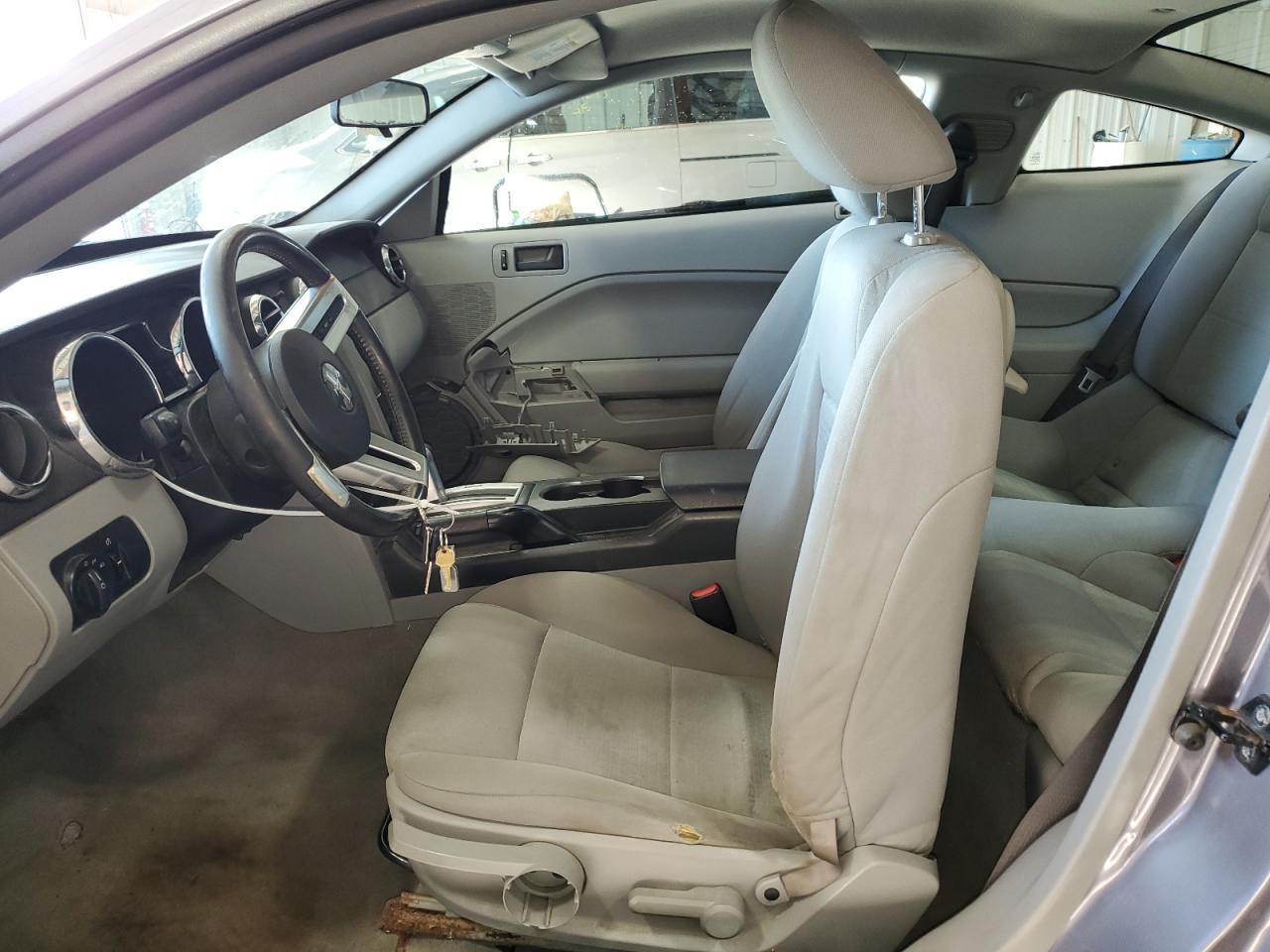 2007 Ford Mustang - Фото 7