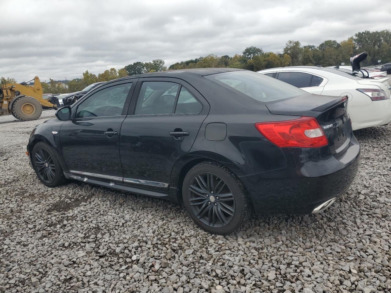 2012 Suzuki Kizashi Sport Gts - Фото 2