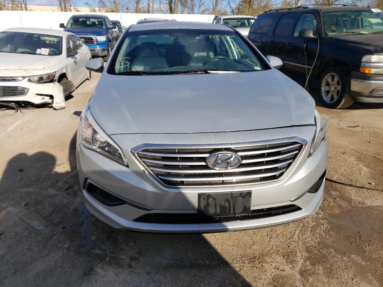 2017 Hyundai Sonata Se - Фото 5