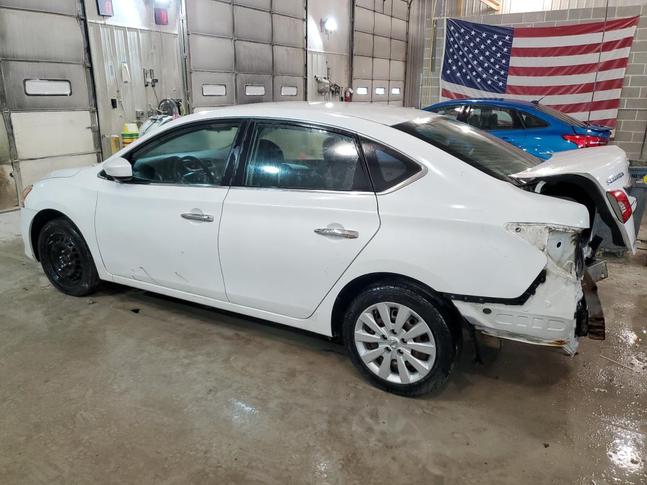 2014 Nissan Sentra S - Фото 2