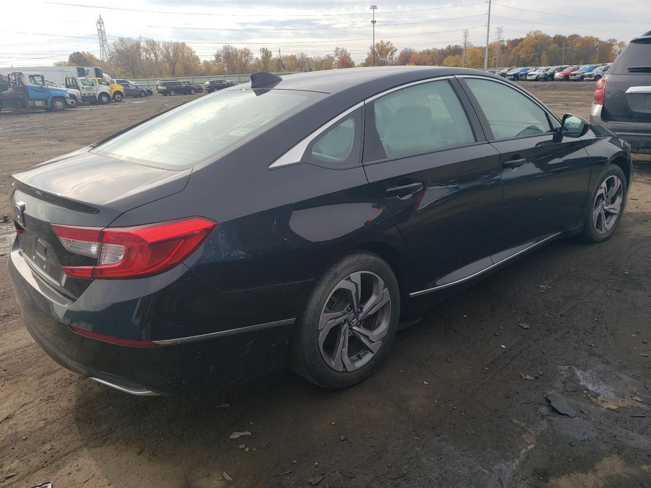 2018 Honda Accord Ex - Image 3