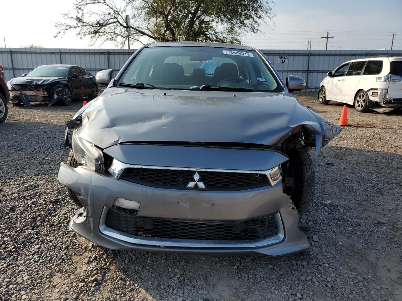 2017 Mitsubishi Lancer Es - Фото 5