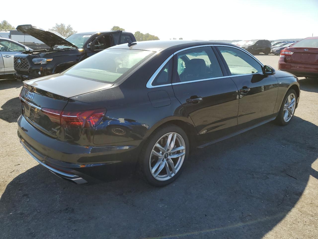 2020 Audi A4 Premium - Фото 3