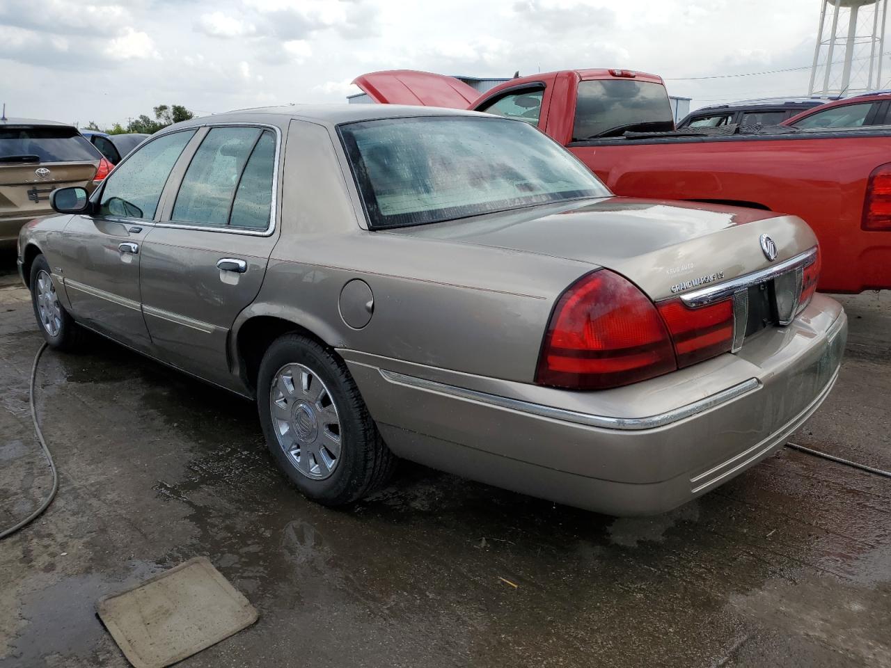 2005 Mercury Grand Marquis Ls - Image 2