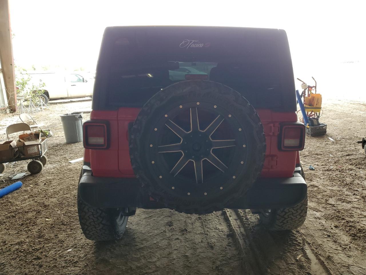 2019 Jeep Wrangler Unlimited Sahara - Фото 6
