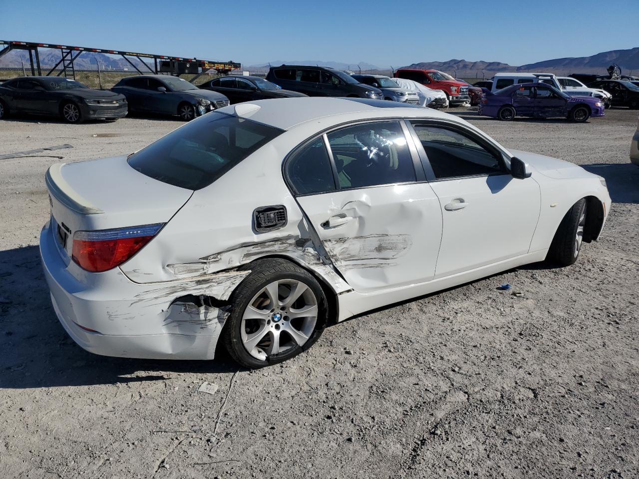 2010 BMW 535 I - Фото 3