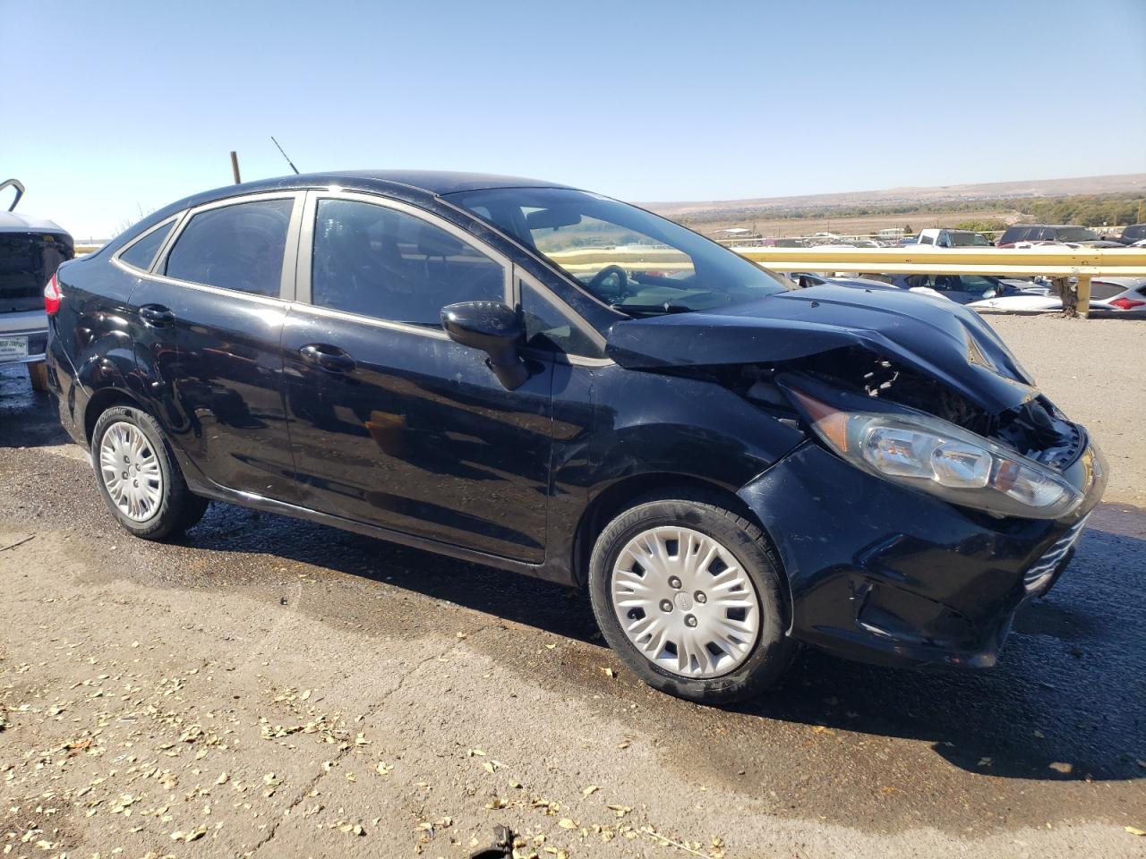 2019 Ford Fiesta S - Фото 4