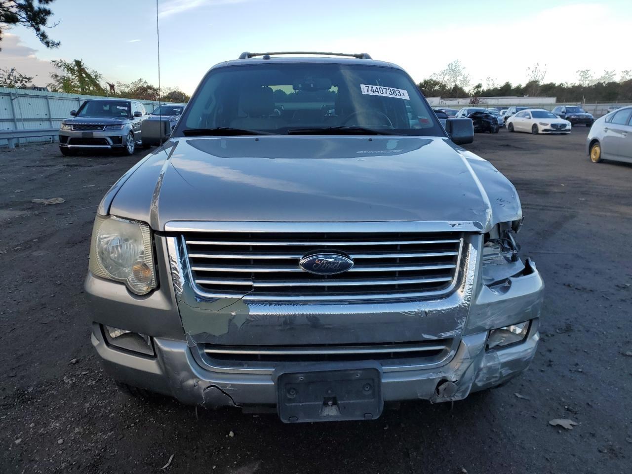 2008 Ford Explorer Xlt - Image 5