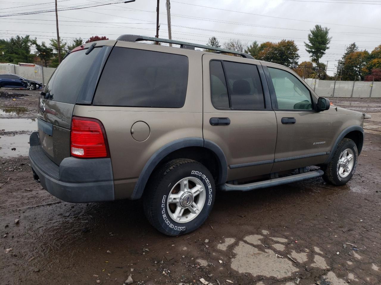 2004 Ford Explorer Xls - Фото 3