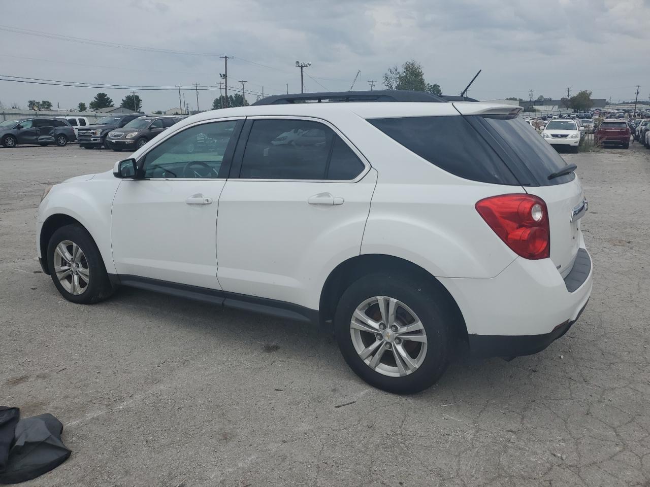 2015 Chevrolet Equinox Lt - Image 2