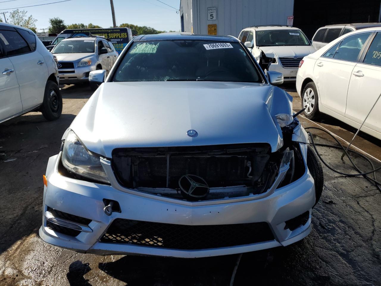 2013 Mercedes-Benz C 350 - Image 5