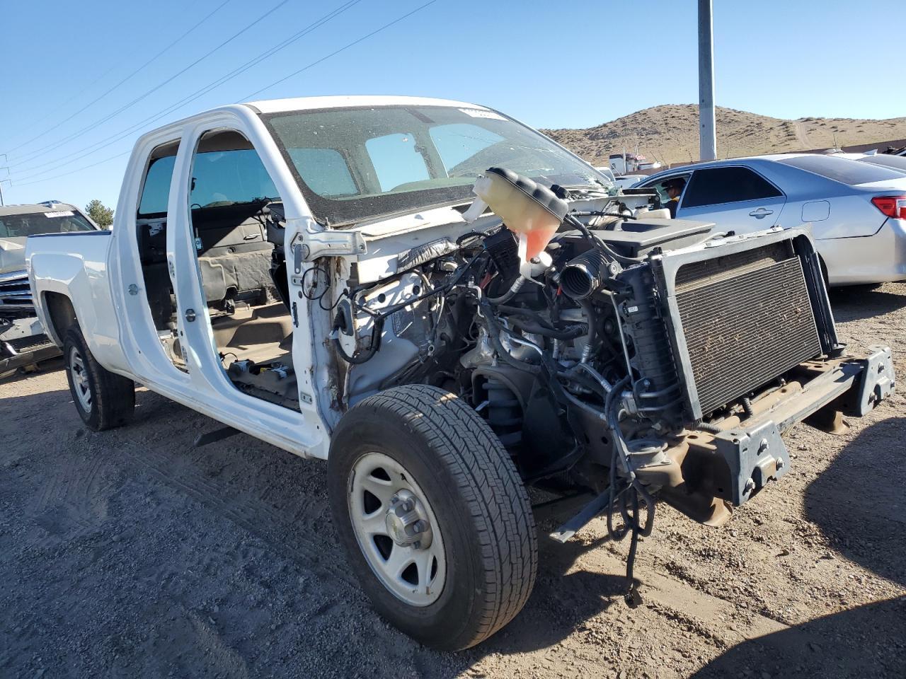 2015 Chevrolet Silverado - Фото 4