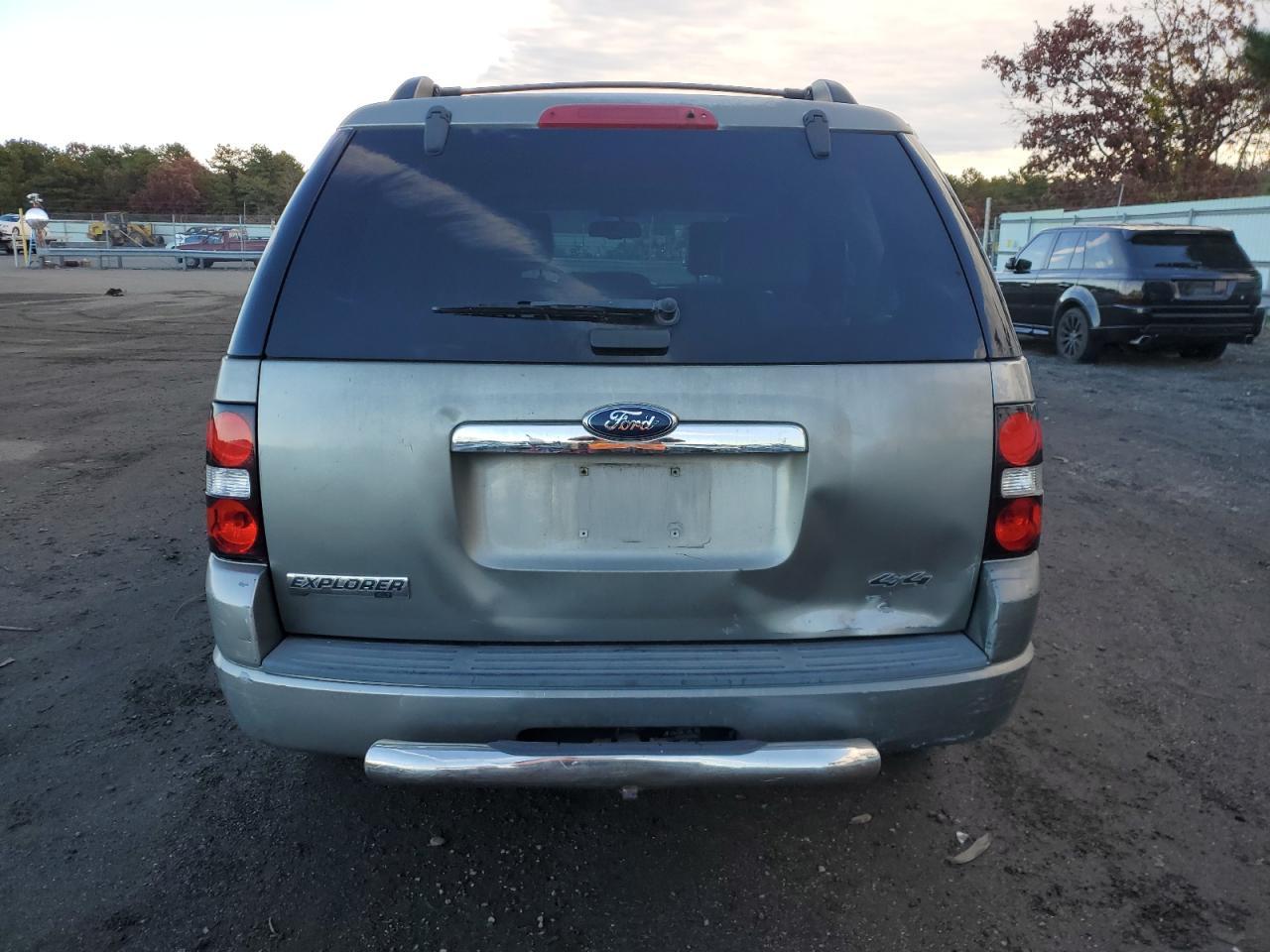 2008 Ford Explorer Xlt - Image 6