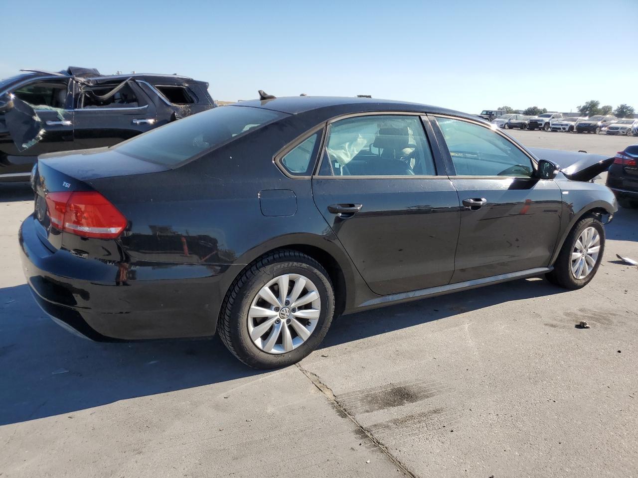 2015 Volkswagen Passat S - Image 3