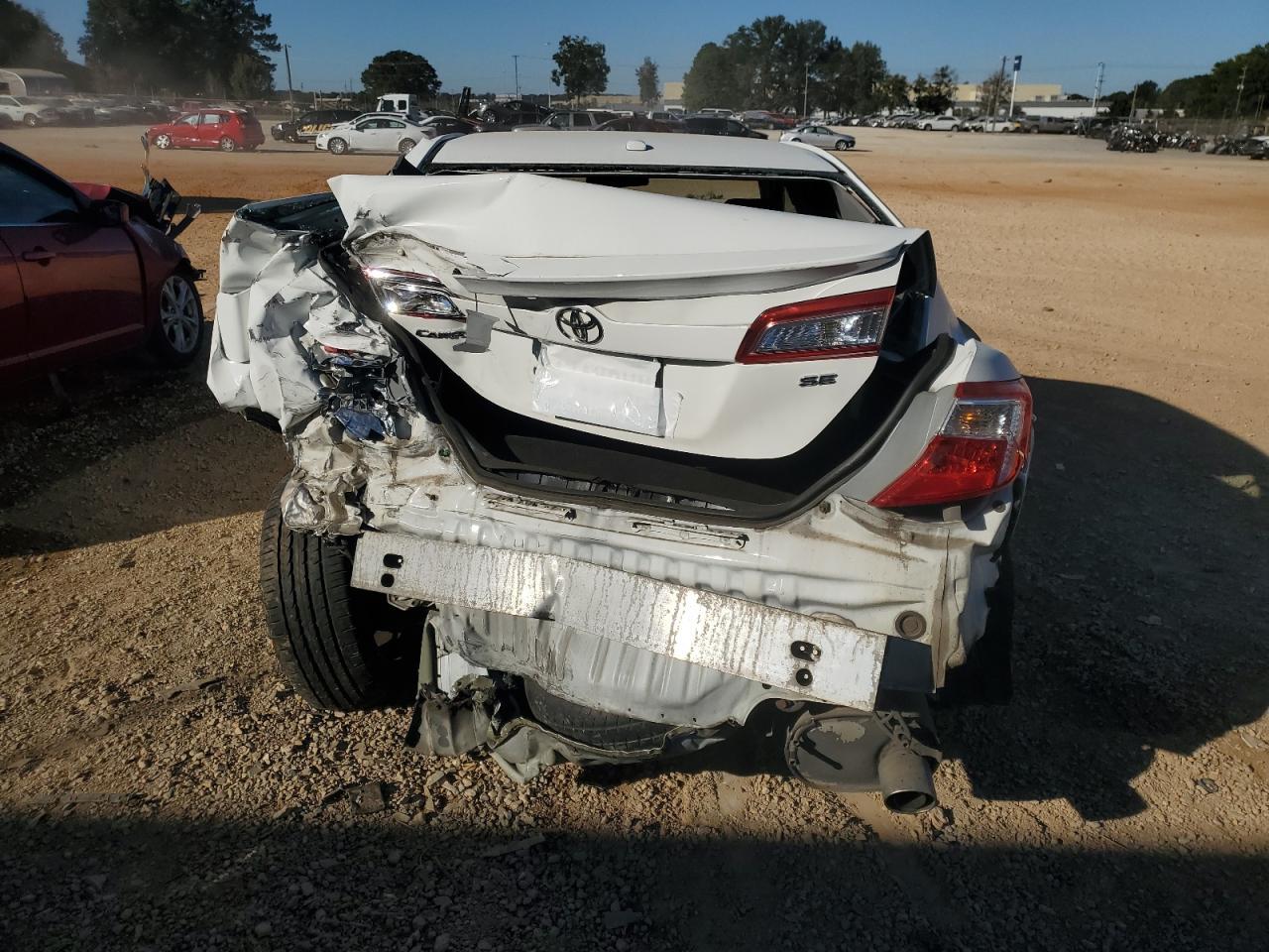 2014 Toyota Camry - Image 6