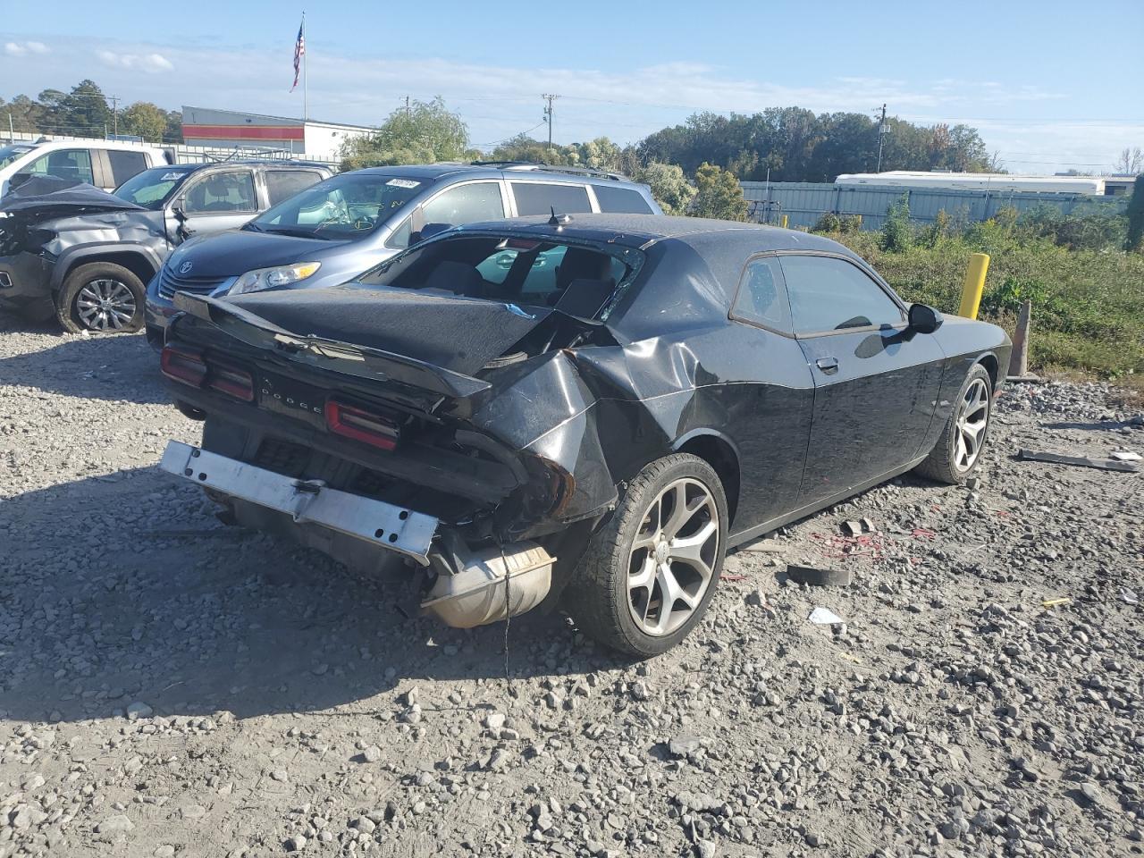 2016 Dodge Challenger Sxt - Image 3