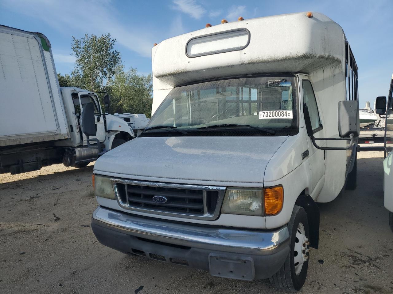 2007 Ford Shuttle - Фото 2