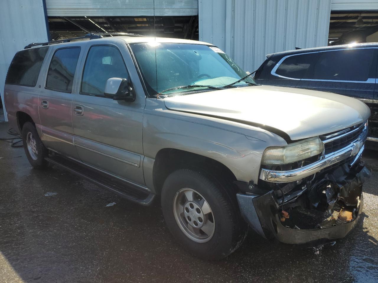 2003 Chevrolet Suburban C1500 - Фото 4