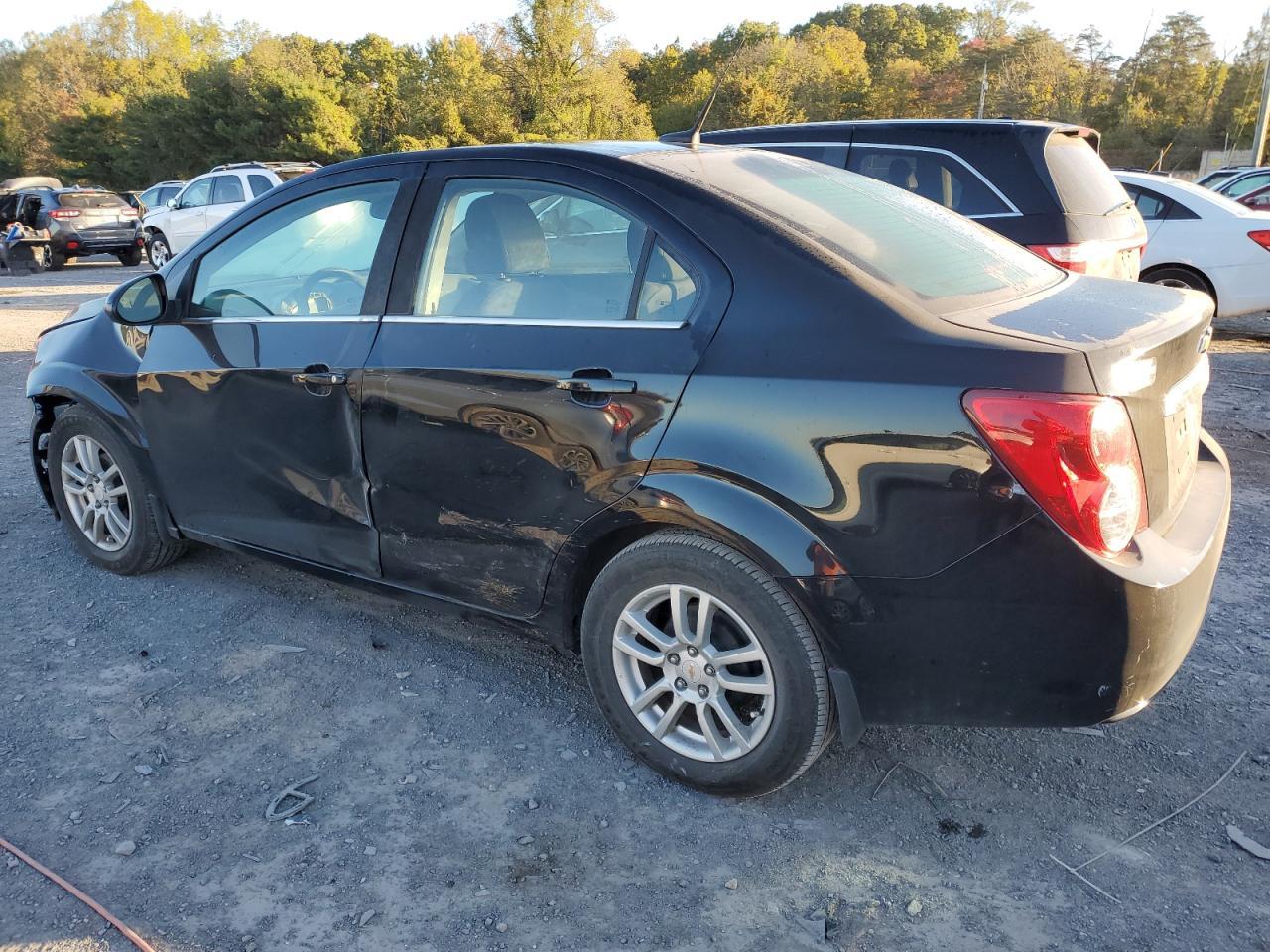 2012 Chevrolet Sonic Lt - Фото 2