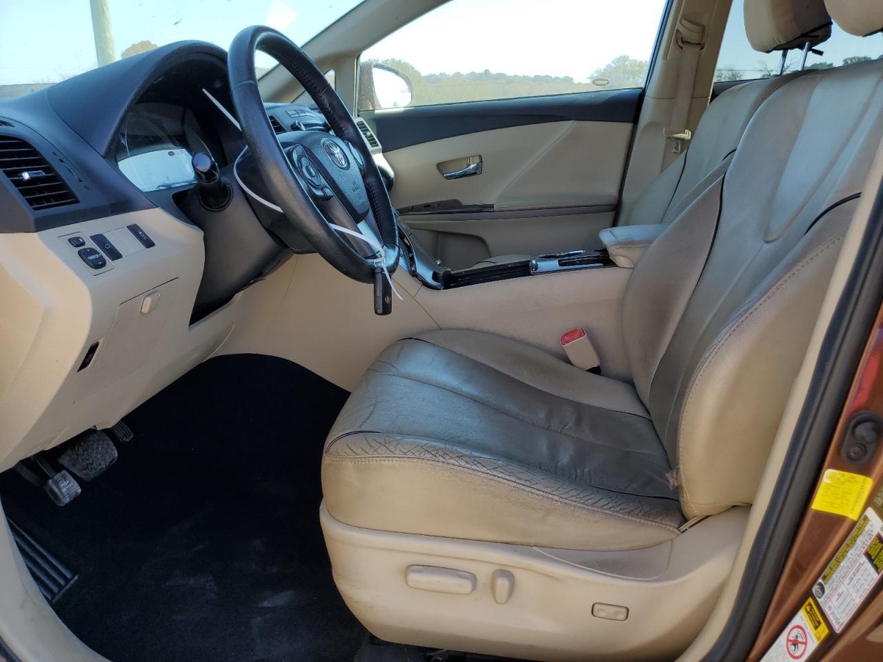 2013 Toyota Venza Le - Image 7