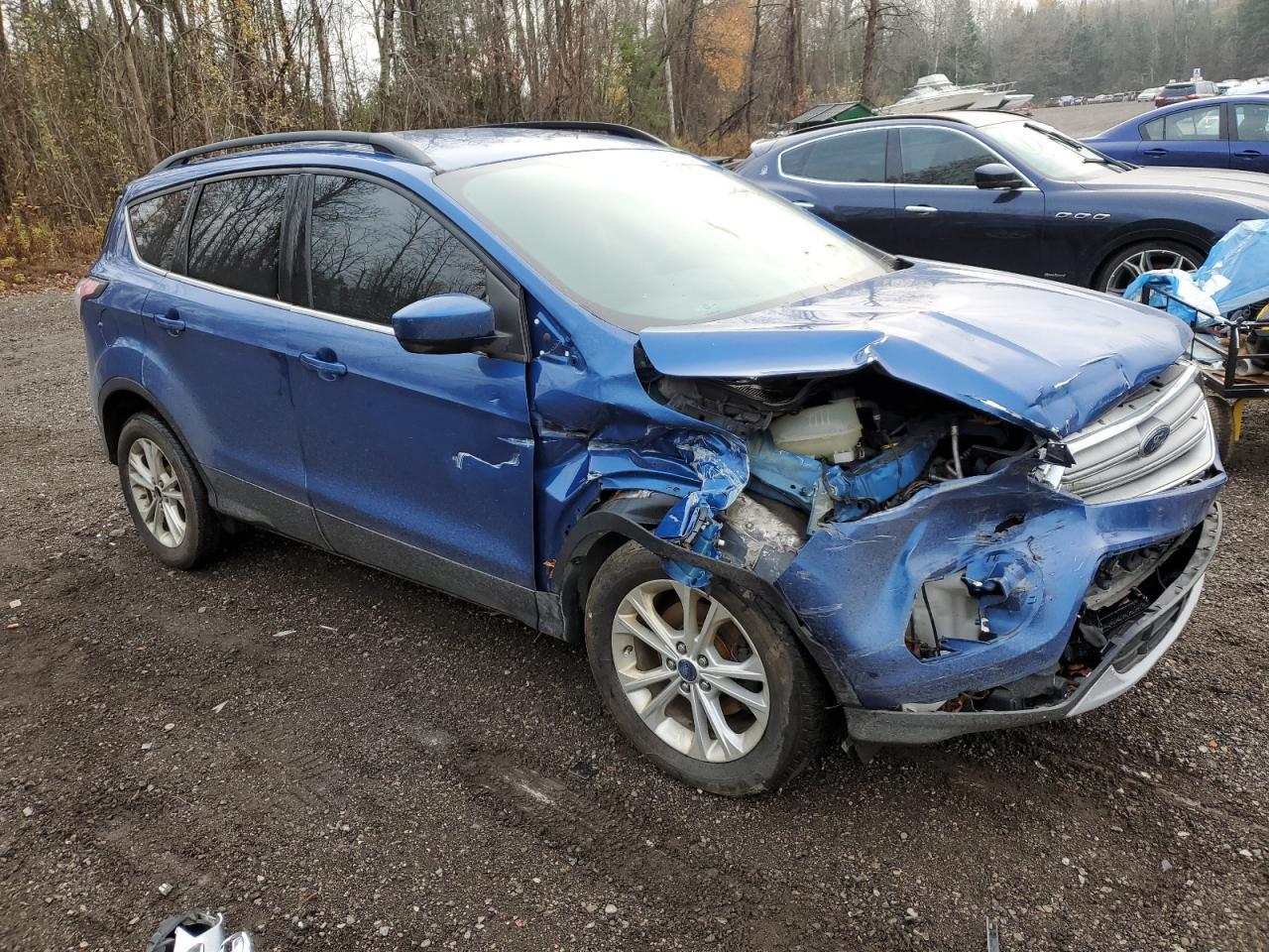 2017 Ford Escape Se - Фото 4