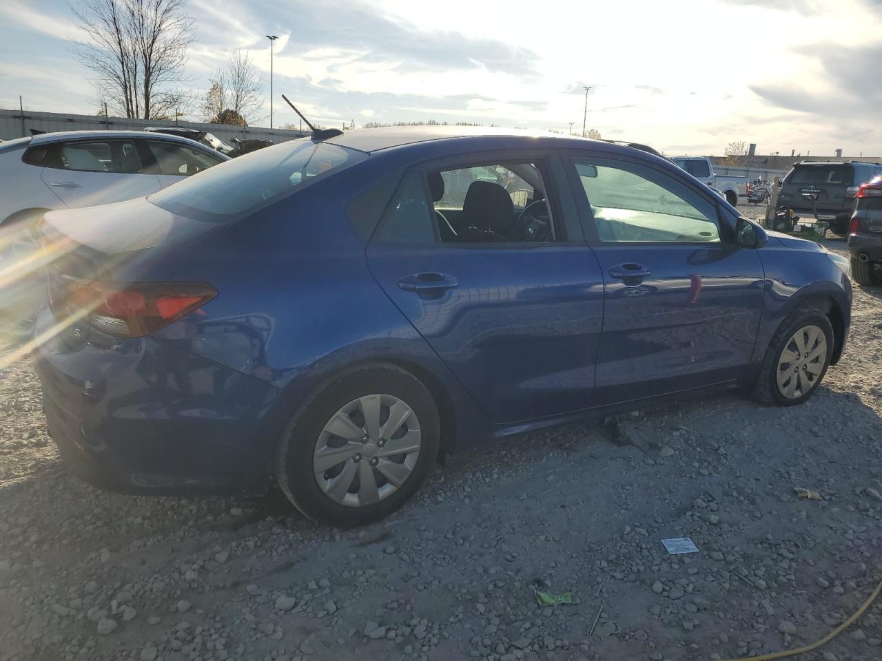 2020 Kia Rio Lx - Фото 3